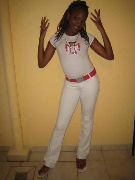 -('v')-Eh!! oui c moi la créatrice du blog-('v')-